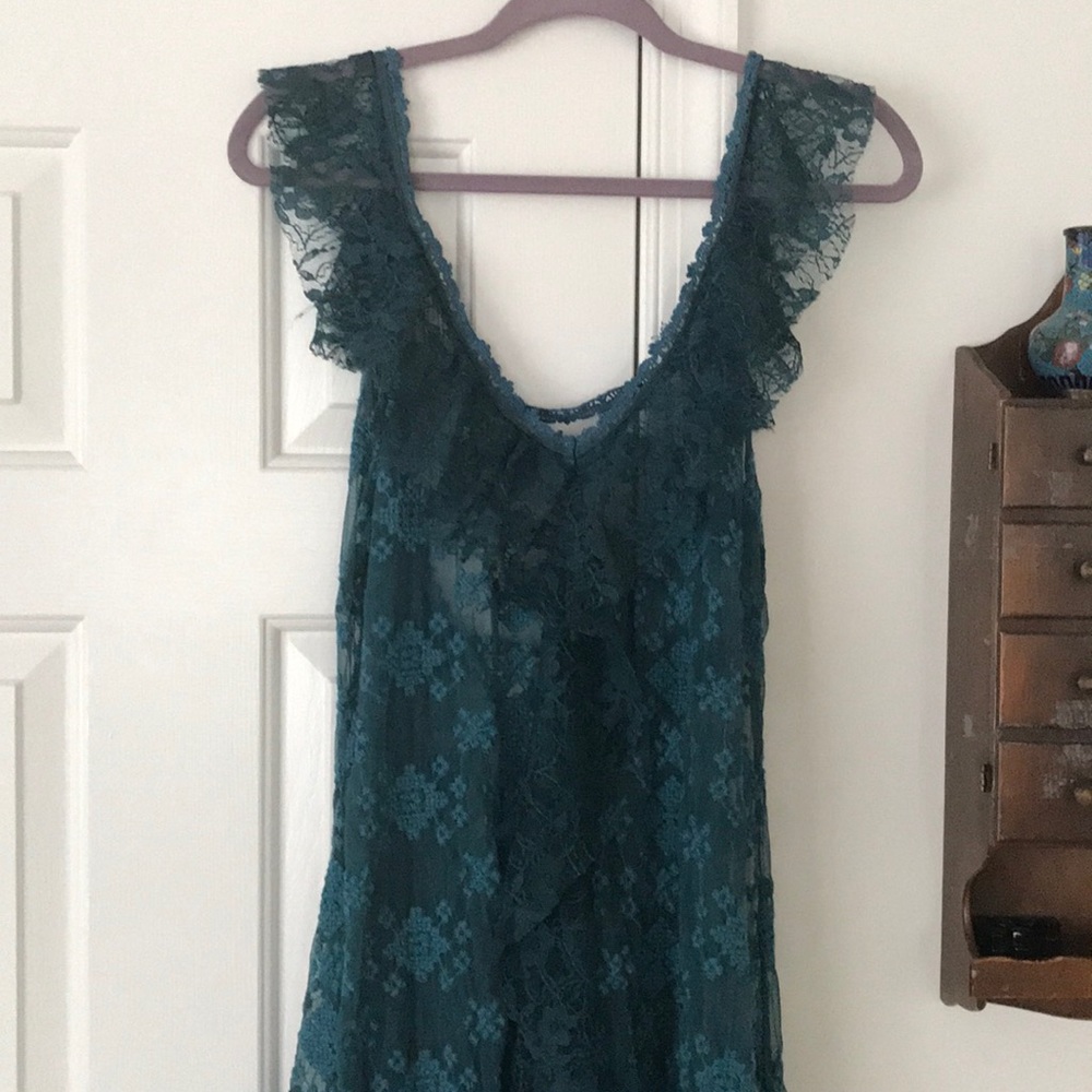 Lace dress